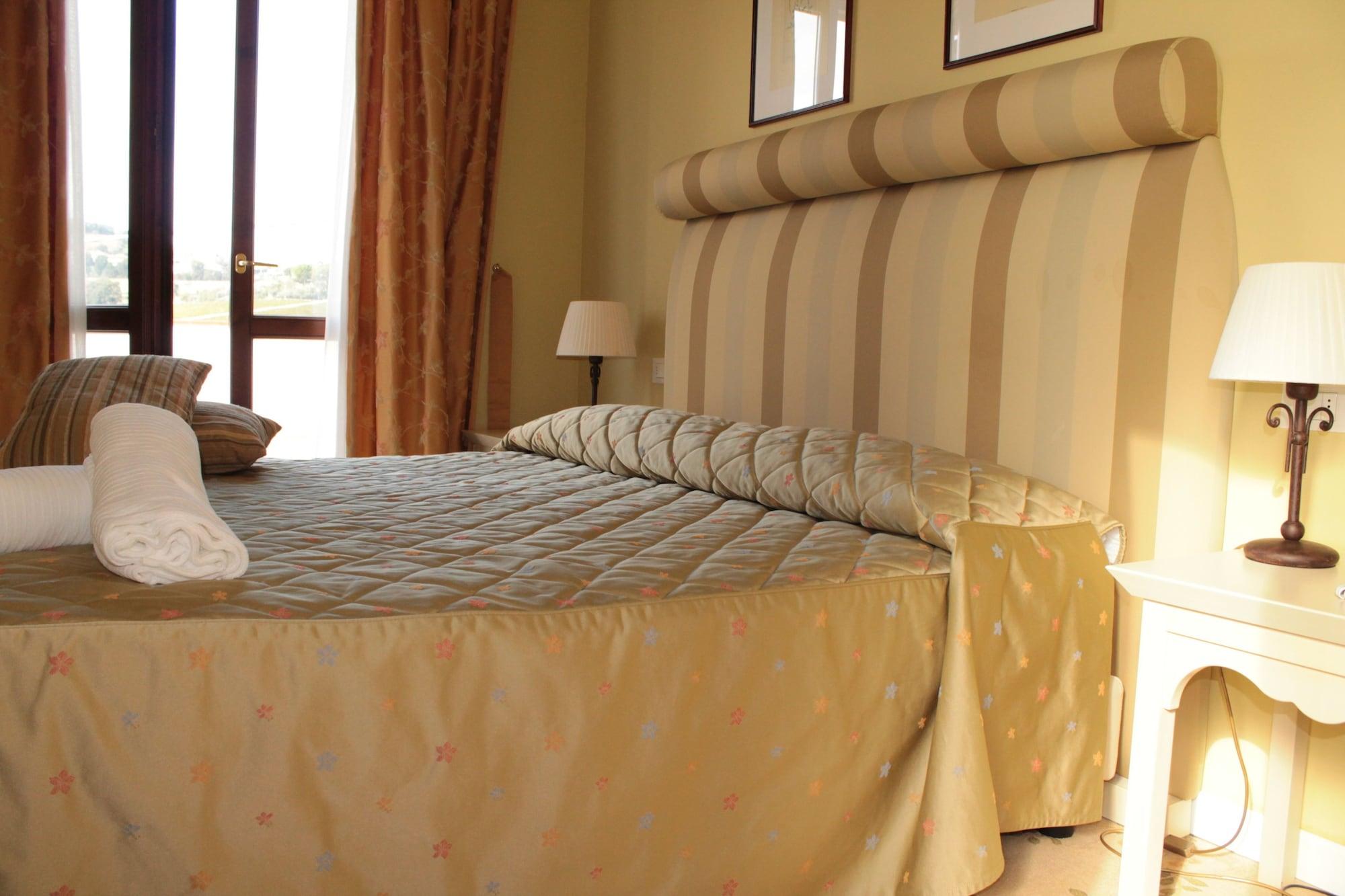 Tortoreto Il Parco Sul Mare Resort & Spa מראה חיצוני תמונה