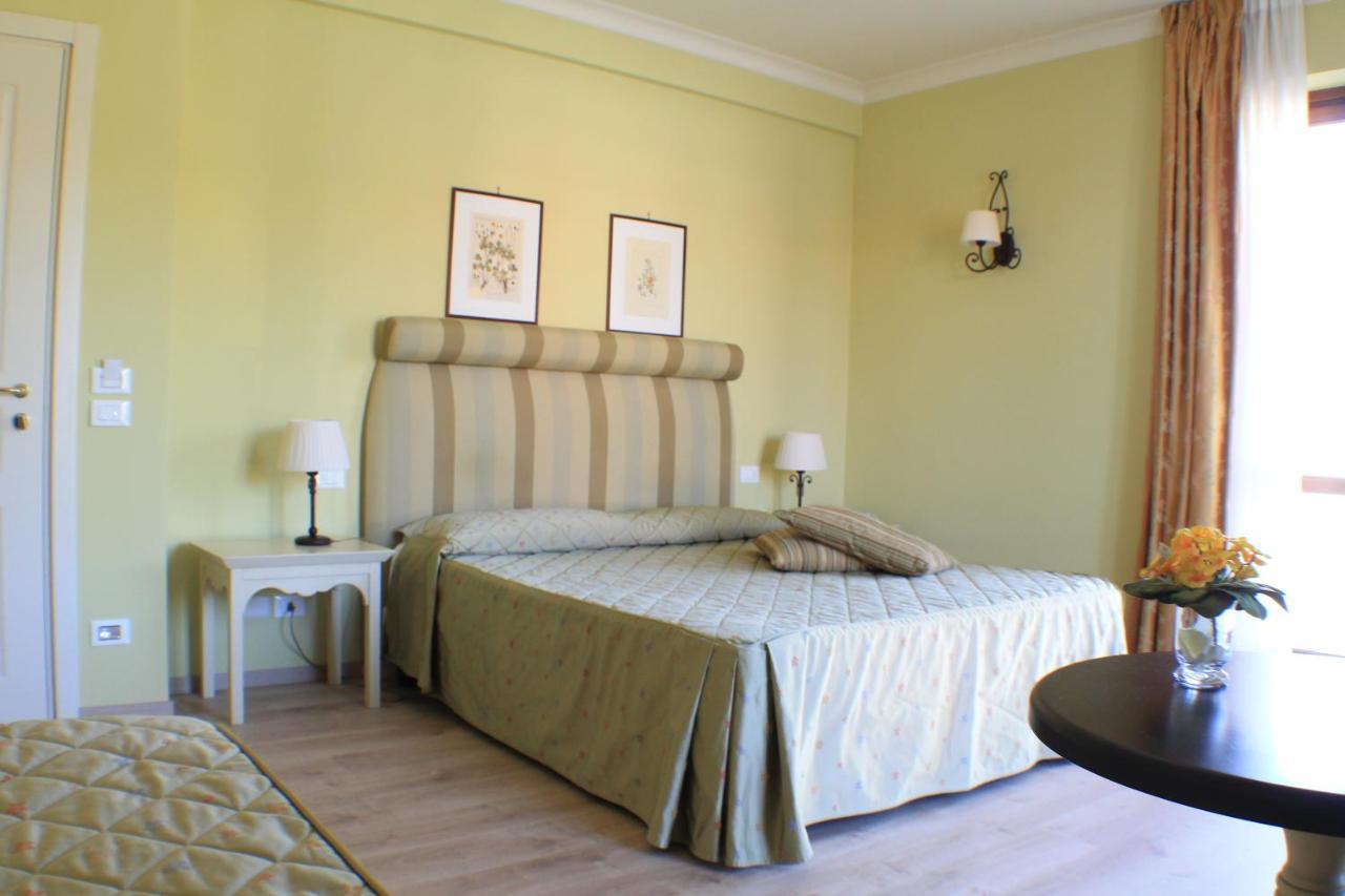 Tortoreto Il Parco Sul Mare Resort & Spa מראה חיצוני תמונה