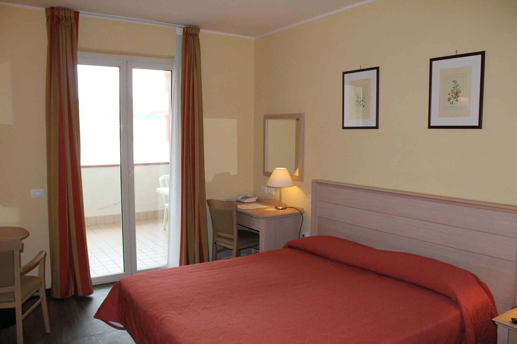 Tortoreto Il Parco Sul Mare Resort & Spa מראה חיצוני תמונה
