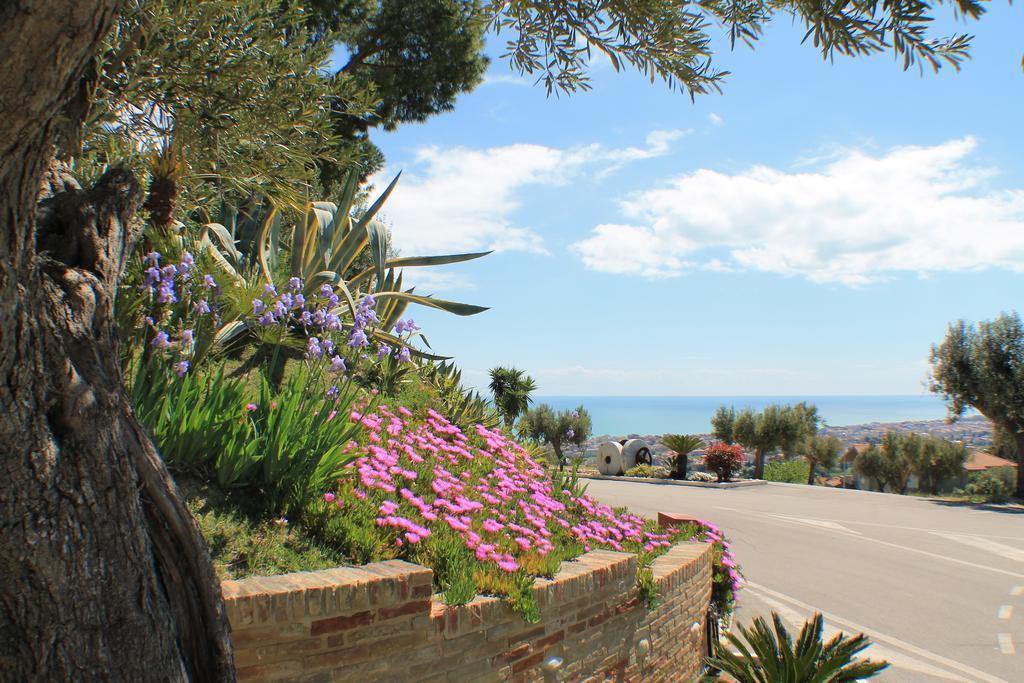 Tortoreto Il Parco Sul Mare Resort & Spa מראה חיצוני תמונה