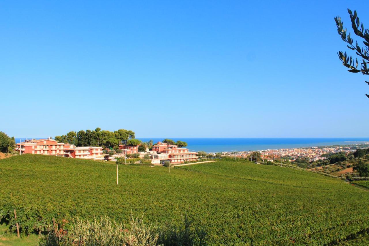 Tortoreto Il Parco Sul Mare Resort & Spa מראה חיצוני תמונה